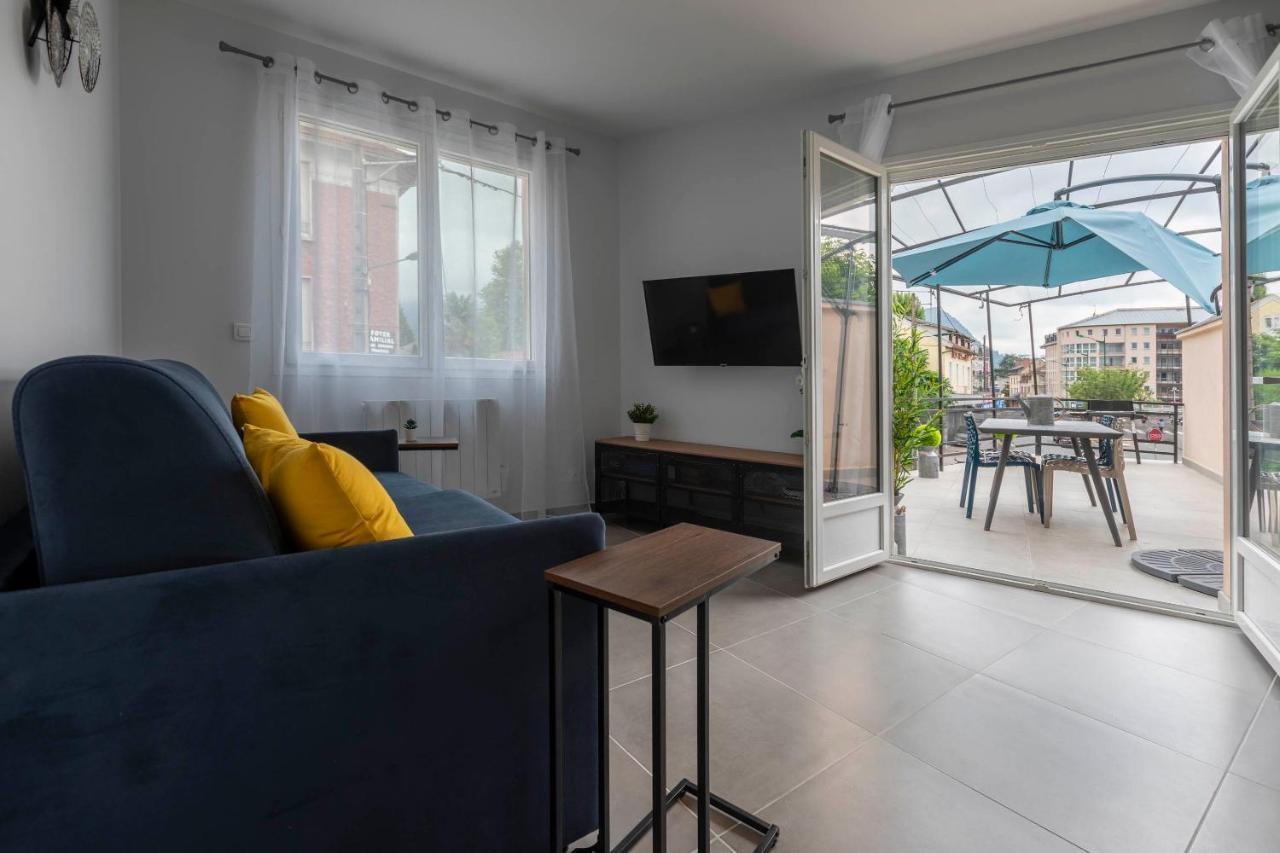 Loc Trotteur Le Graphite T2 Grand Confort Terrasse Apartment