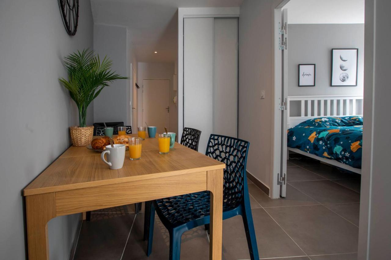 Loc Trotteur Le Graphite T2 Grand Confort Terrasse Apartment
